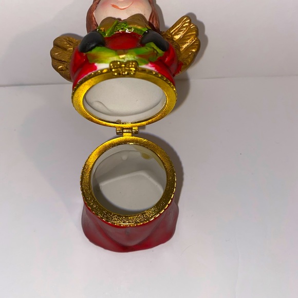 Vintage Red Porcelain metal gold hinged golden winged “Angel Trinket Box” - Picture 5 of 6